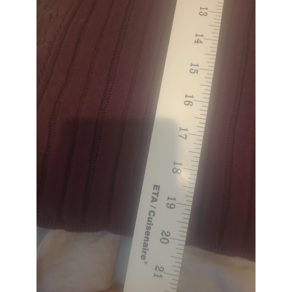 American Eagle women SZ S Short sleeve ribbed knit burgandy button front sweater - Picture 9 of 12